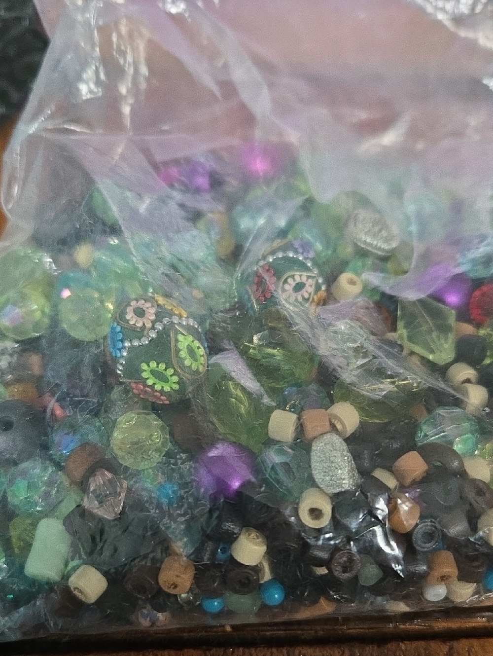 Mixed Lot Of Jewelry Making Beads Seeds Glass Wood Plastic Various Colors